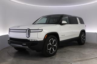 2024 Rivian R1S