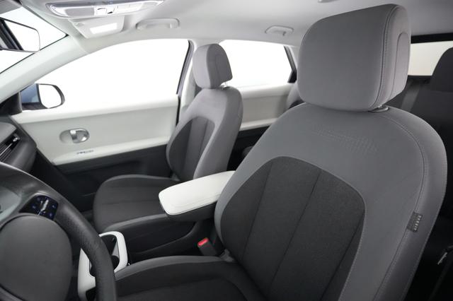 2024 Hyundai IONIQ 5 — photo 3 of 21