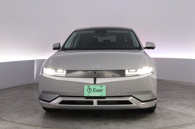 2024 Hyundai IONIQ 5 — photo 9 of 26