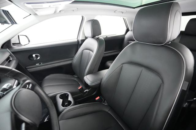 2024 Hyundai IONIQ 5 — photo 3 of 26