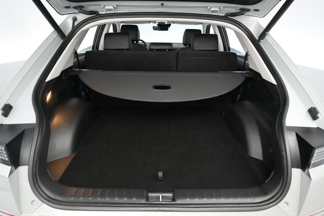 2024 Hyundai IONIQ 5 — photo 6 of 26