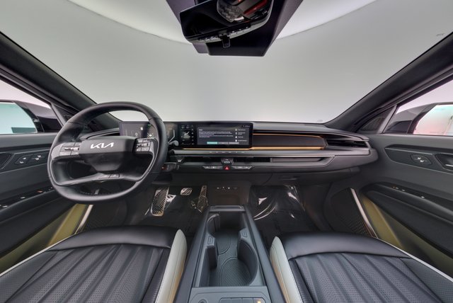 2024 Kia EV9 — photo 23 of 29