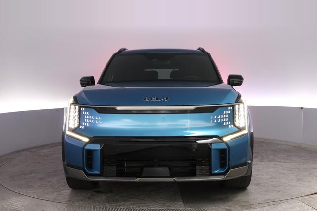 2024 Kia EV9 — photo 9 of 23