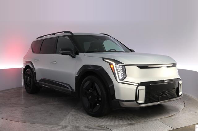 2024 Kia EV9 — photo 10 of 23