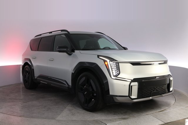 2024 Kia EV9 — photo 10 of 23