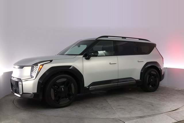 2024 Kia EV9 — photo 14 of 23
