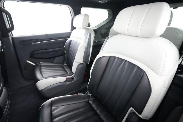 2024 Kia EV9 — photo 19 of 25