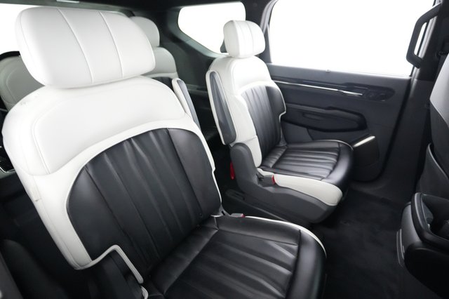 2024 Kia EV9 — photo 4 of 25