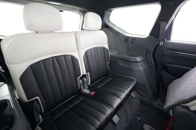 2024 Kia EV9 — photo 20 of 27