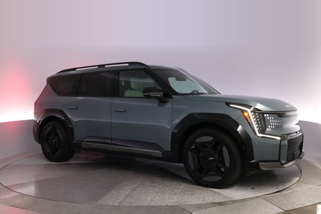2024 Kia EV9 — photo 11 of 26