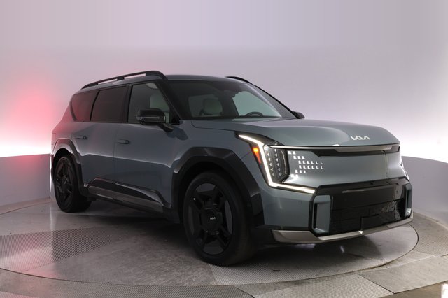 2024 Kia EV9 — photo 10 of 26