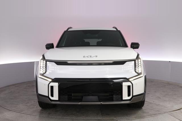 2024 Kia EV9 — photo 9 of 27