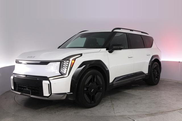 2024 Kia EV9 — VIN KNDAEFS57R6033377