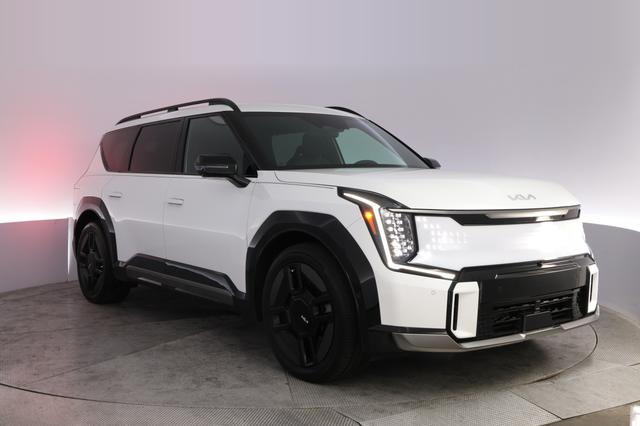 2024 Kia EV9 — photo 10 of 27