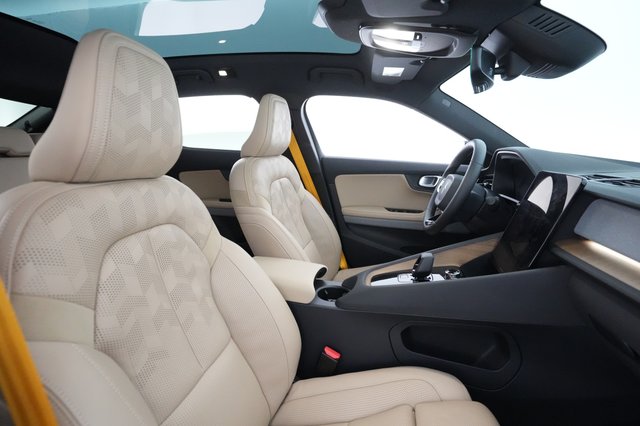 2021 Polestar 2 — photo 20 of 30