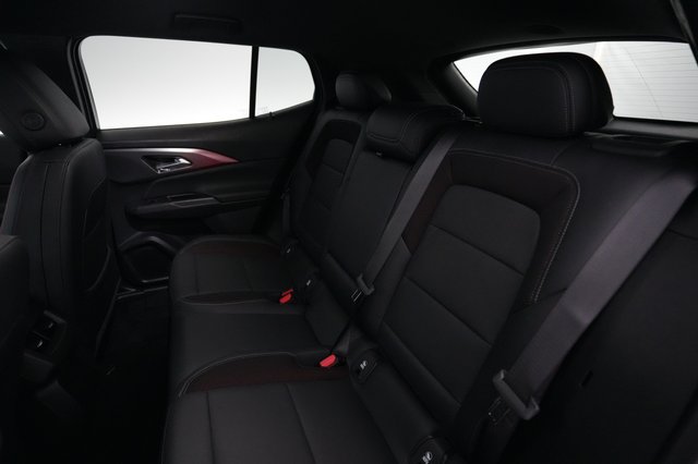 2024 Chevrolet Equinox EV — photo 17 of 18