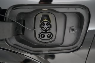 2024 Chevrolet Equinox EV — photo 8 of 20