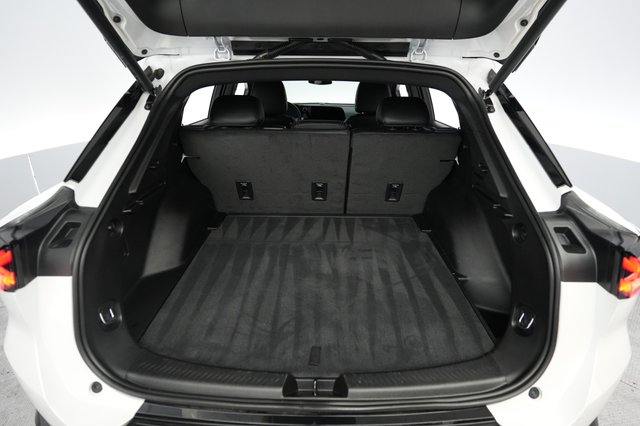 2024 Chevrolet Equinox EV — photo 6 of 24