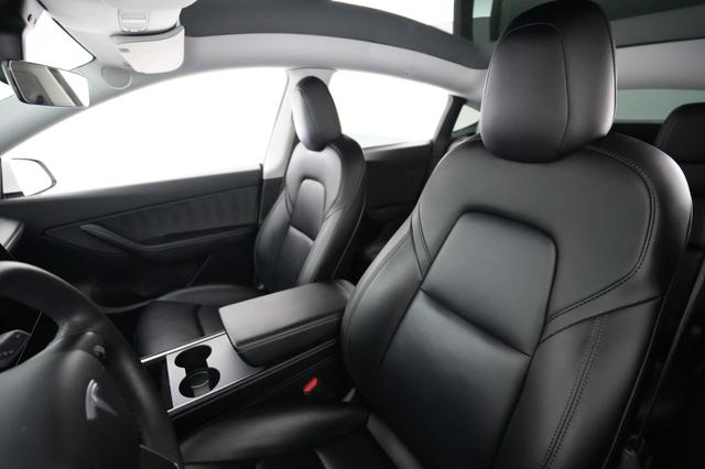 2021 Tesla Model Y — photo 3 of 24