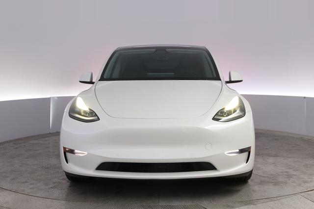 2021 Tesla Model Y — photo 9 of 24