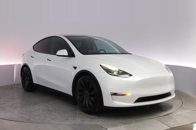 2021 Tesla Model Y — photo 10 of 24