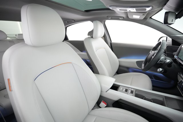 2023 Hyundai IONIQ 6 — photo 18 of 22