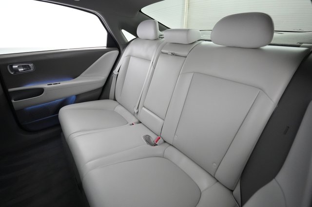 2023 Hyundai IONIQ 6 — photo 19 of 22