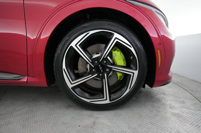 2023 Kia EV6 — photo 16 of 25