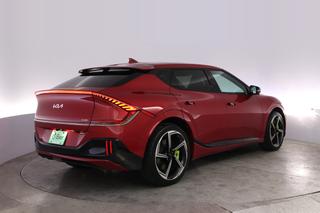 2023 Kia EV6 — photo 2 of 25
