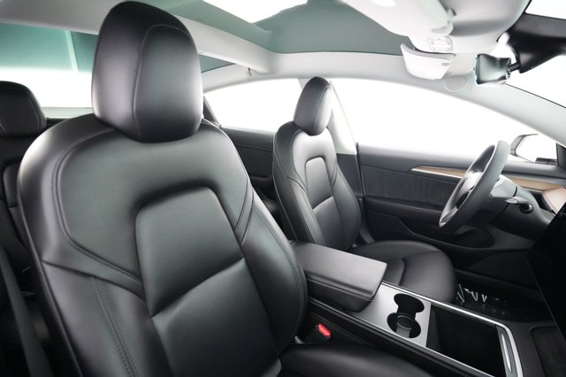 2023 Tesla Model 3 — photo 18 of 23