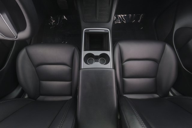 2023 Tesla Model 3 — photo 21 of 23