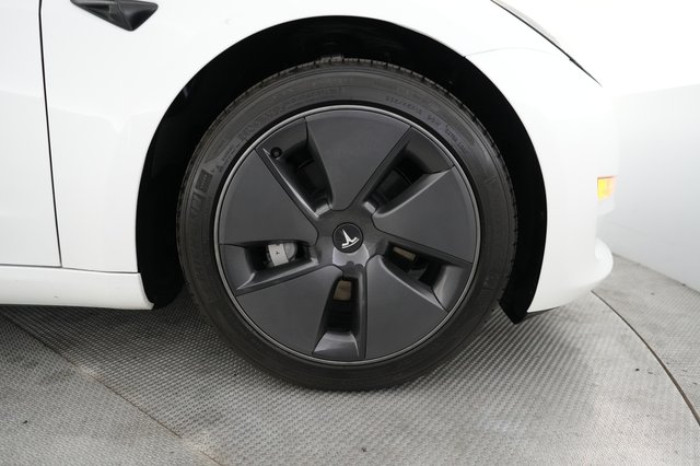 2023 Tesla Model 3 — photo 16 of 23