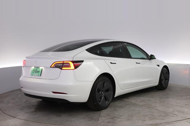 2023 Tesla Model 3 — photo 2 of 23