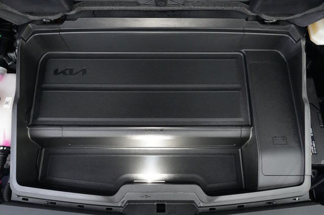 2024 Kia EV6 — photo 23 of 27
