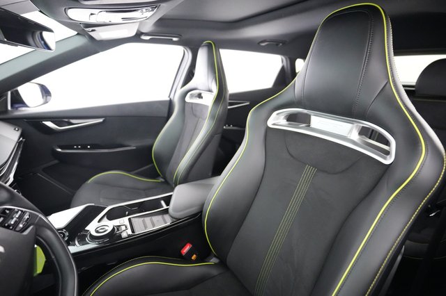 2024 Kia EV6 — photo 3 of 27