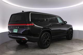 2025 Rivian R1S — photo 2 of 24