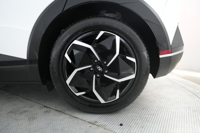 2024 Hyundai IONIQ 5 — photo 7 of 21