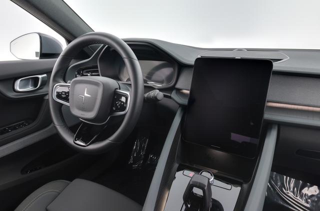 2021 Polestar 2 — photo 3 of 29