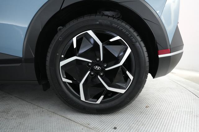 2024 Hyundai IONIQ 5 — photo 7 of 21