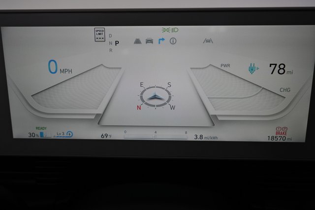 2024 Hyundai IONIQ 5 — photo 5 of 21