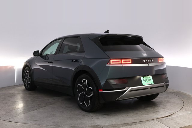 2024 Hyundai IONIQ 5 — photo 13 of 22
