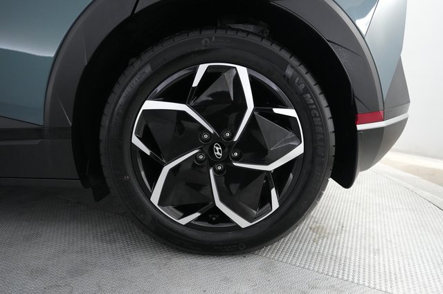 2024 Hyundai IONIQ 5 — photo 7 of 22