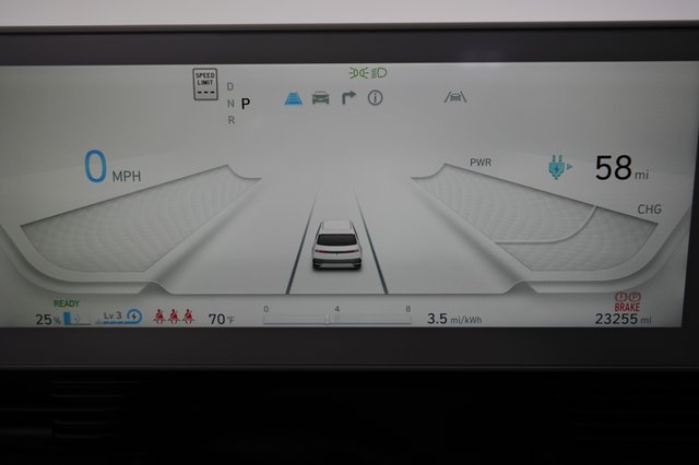 2024 Hyundai IONIQ 5 — photo 5 of 22