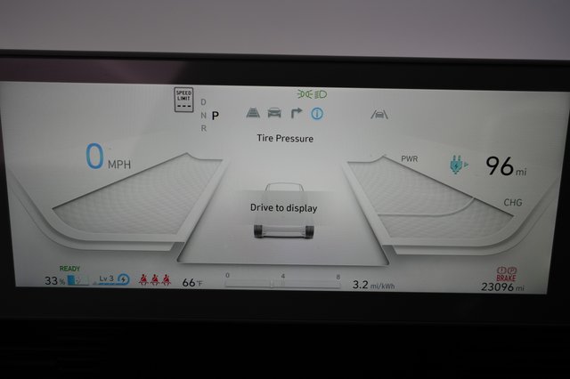 2024 Hyundai IONIQ 5 — photo 5 of 22