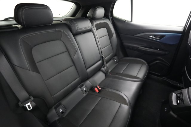 2024 Chevrolet Equinox EV — photo 4 of 23