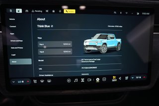 2025 Rivian R1T — photo 5 of 22