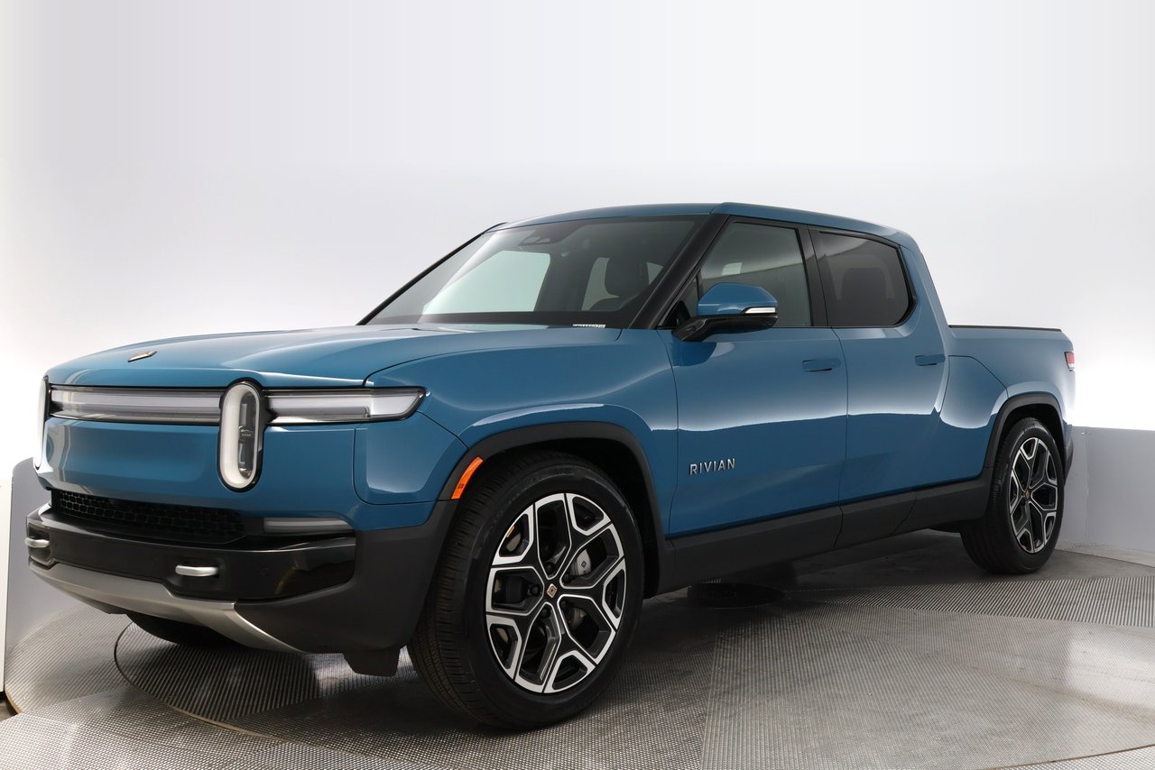 2025 Rivian R1T Driver Assistance Package