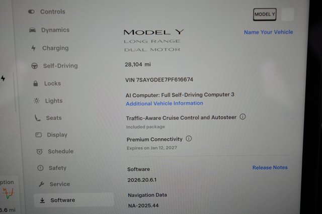 2023 Tesla Model Y — photo 5 of 21