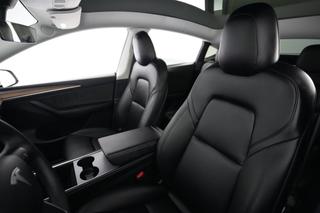 2023 Tesla Model Y — photo 3 of 21
