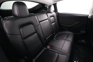 2023 Tesla Model Y — photo 4 of 21